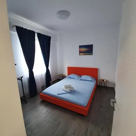 Brizza 8 Mamaia Nord * Năvodari
